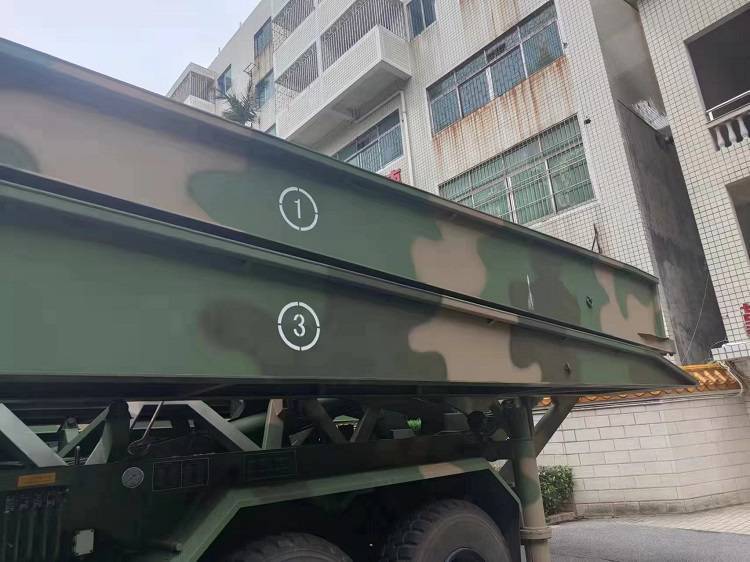 遵义迷彩漆是一种通过多色斑块